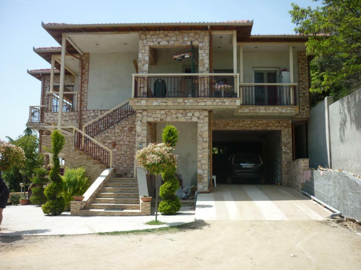 Guesthouse Zografia Vrasna Exterior photo