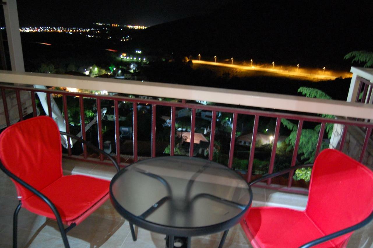 Guesthouse Zografia Vrasna Exterior photo